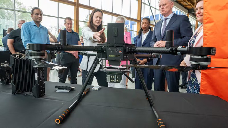 Канадские вооруженные силы проводят испытания дронов с производителями в долине Оттавы